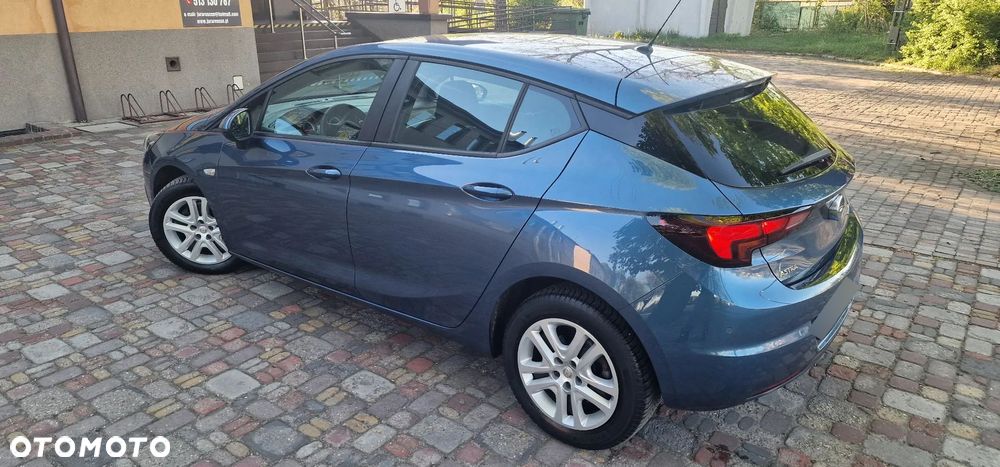 Opel Astra 1.0 T Enjoy S&S - 31