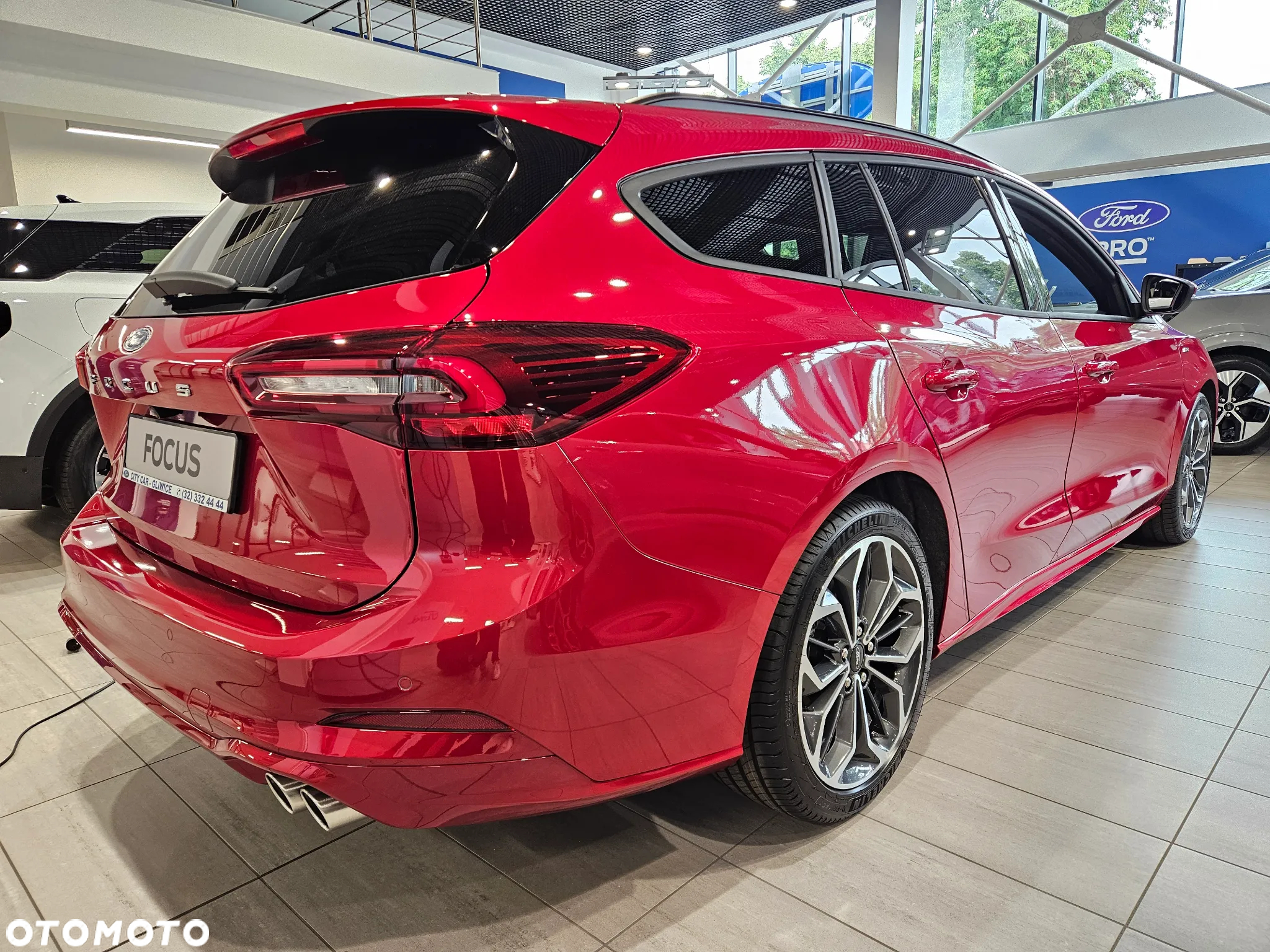 Ford Focus 1.0 EcoBoost mHEV ST-Line X - 6