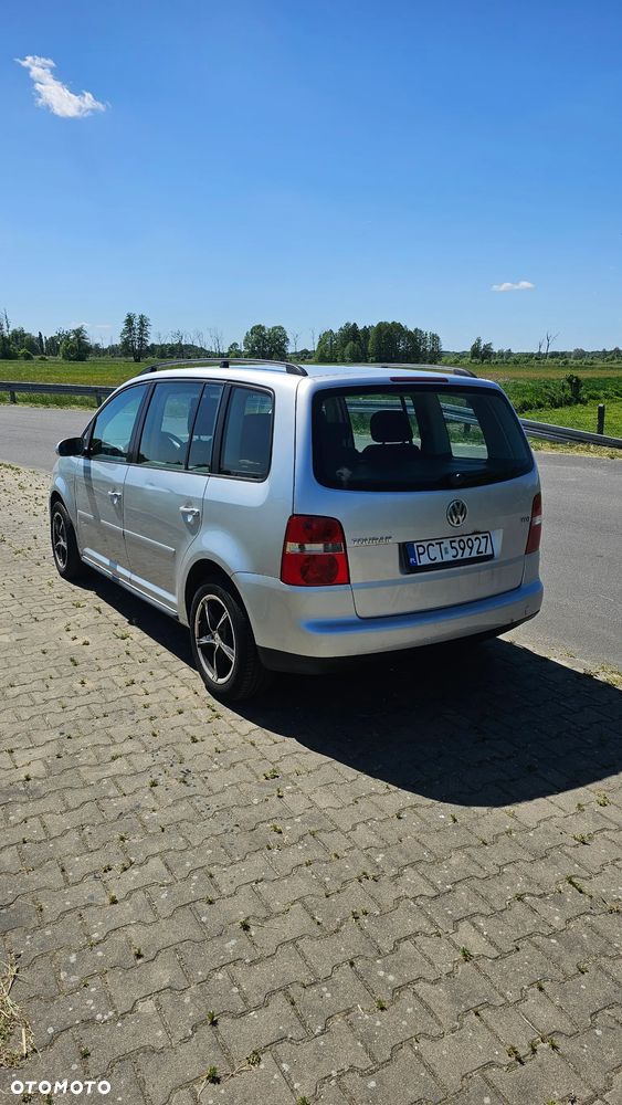 Volkswagen Touran 1.9 TDI Trendline - 4