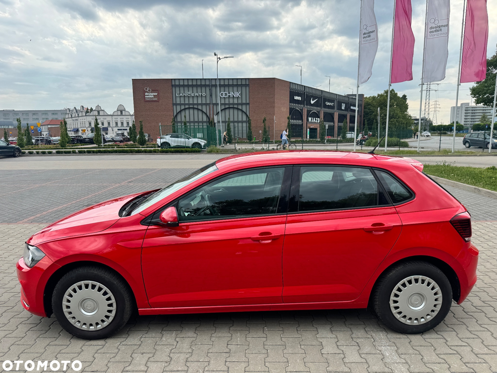 Volkswagen Polo 1.0 TSI Comfortline DSG - 32