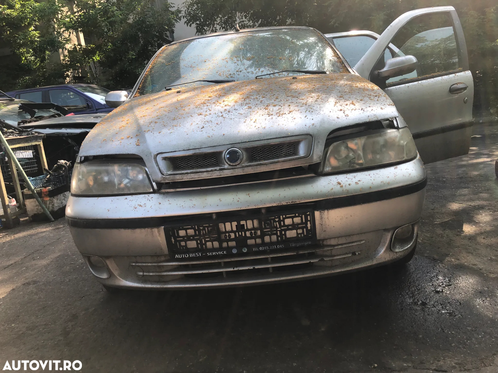 Bara fata Fiat Albea gri argintiu 2004 - 3