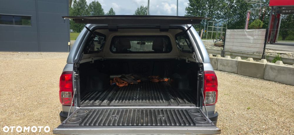 Toyota Hilux 2.4 D-4D Extra Cab SR 4x4 - 40