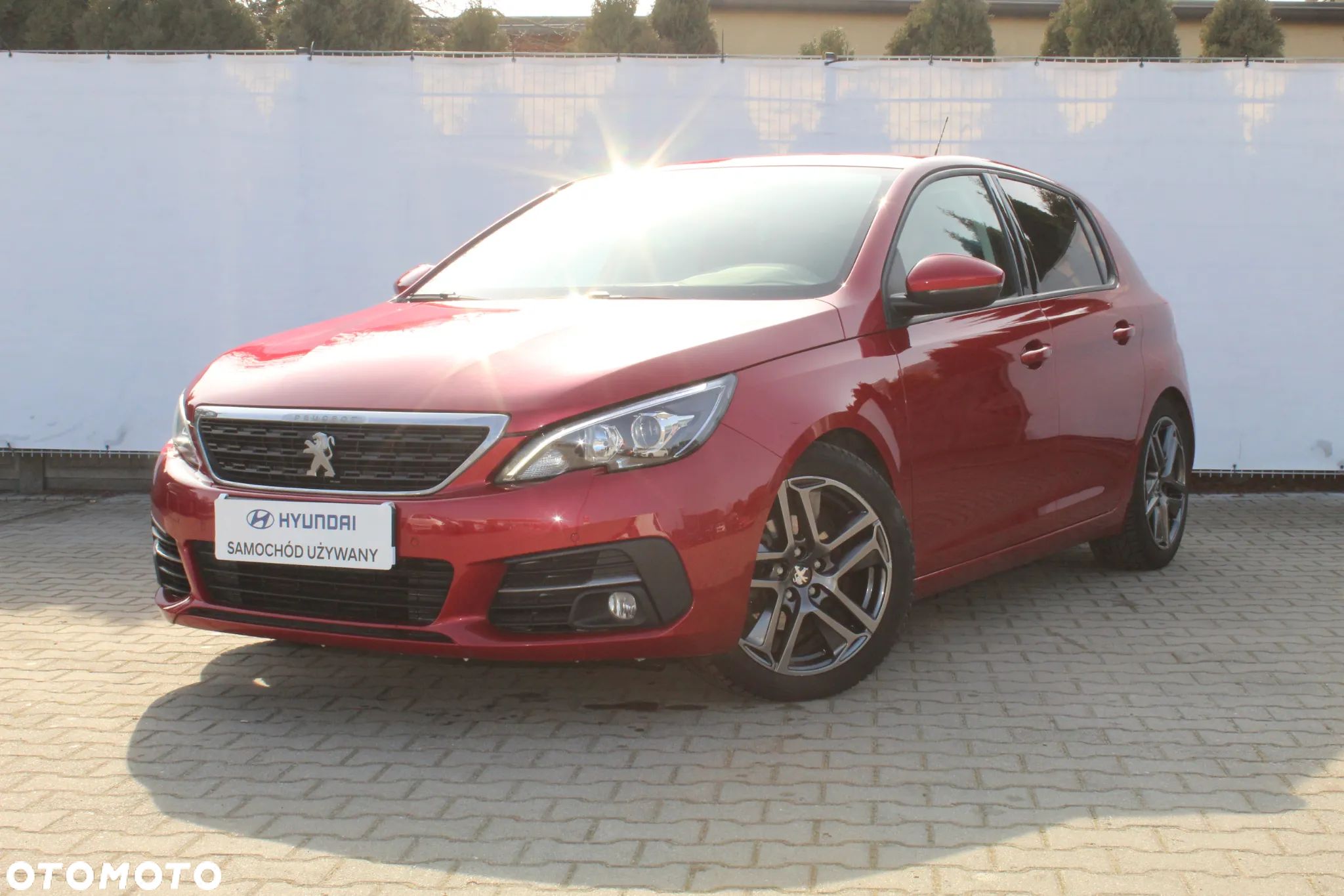 Peugeot 308 1.2 PureTech GPF Allure S&S EAT8 - 1