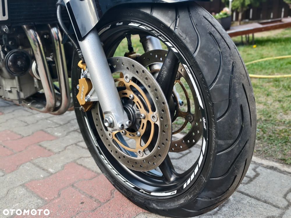 Honda Hornet - 15