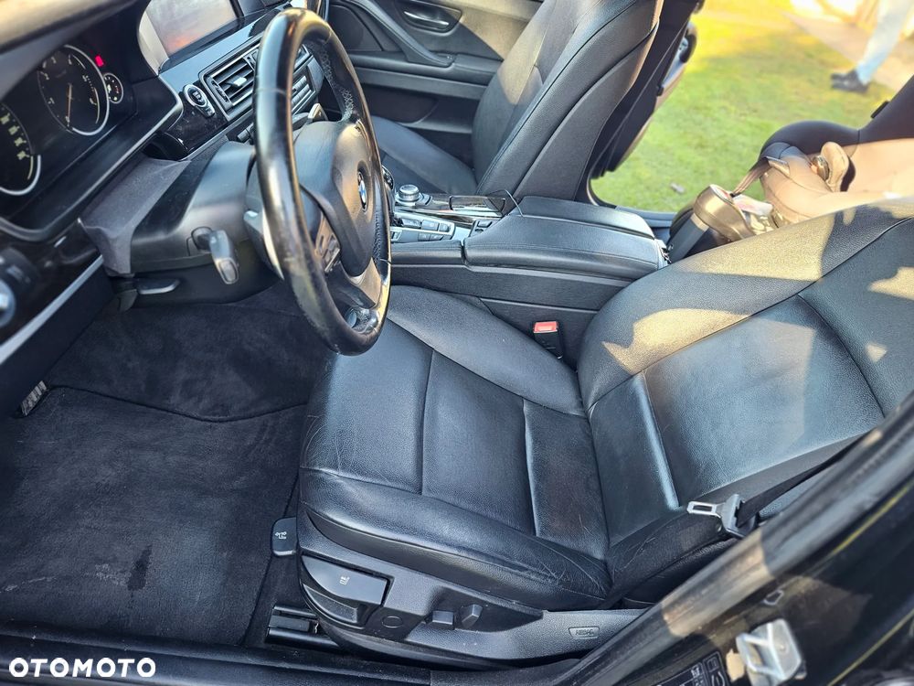 BMW Seria 5 - 28