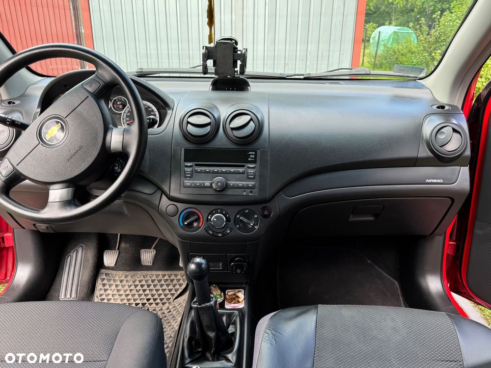 Chevrolet Aveo 1.2 16V Base - 8