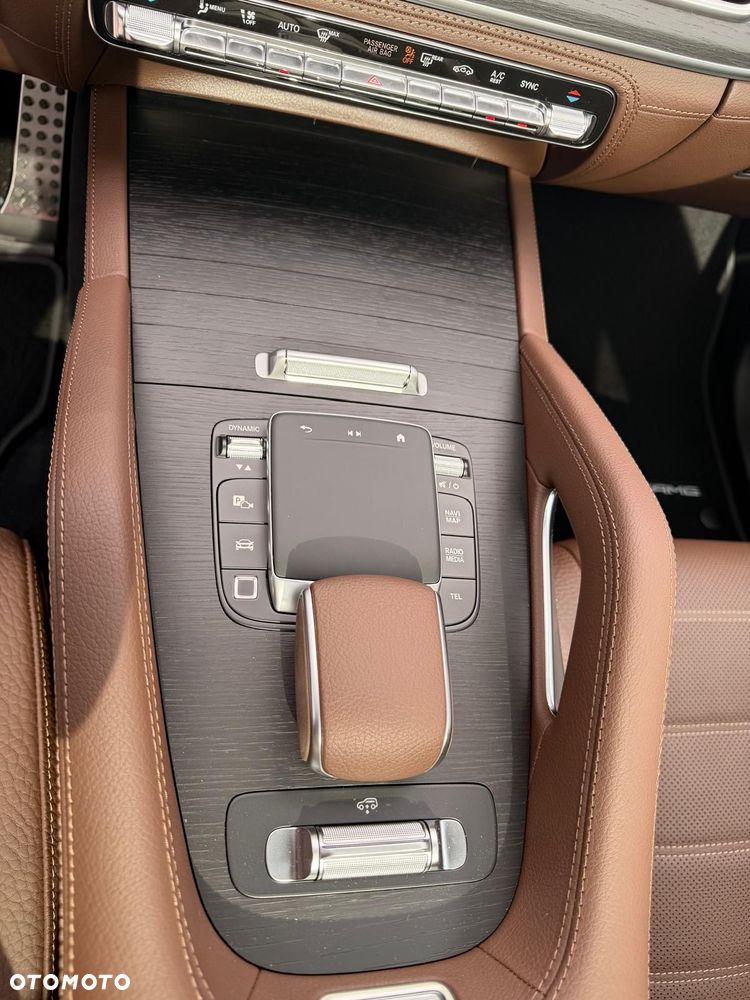 Mercedes-Benz GLS - 7