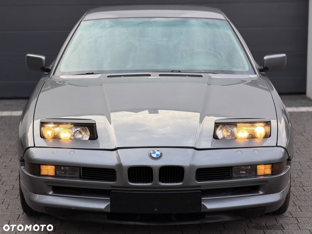 BMW Seria 8 - 2