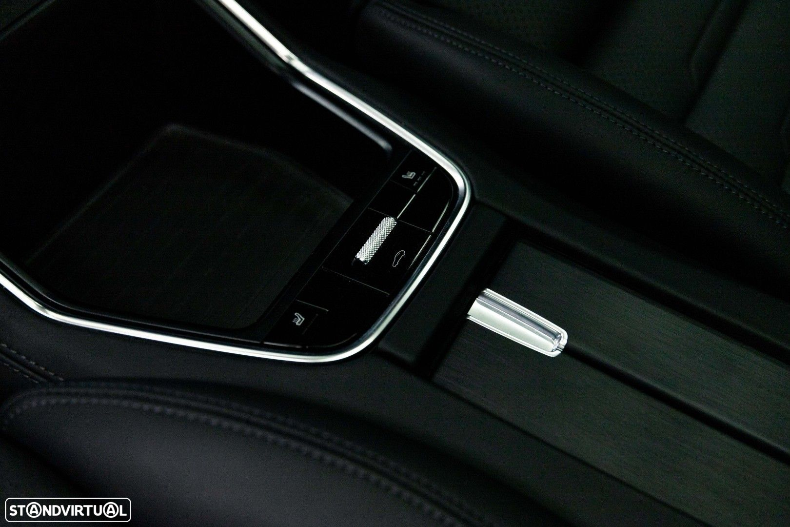 Porsche Panamera Sport Turismo 4 E-Hybrid Platinum Edition - 26