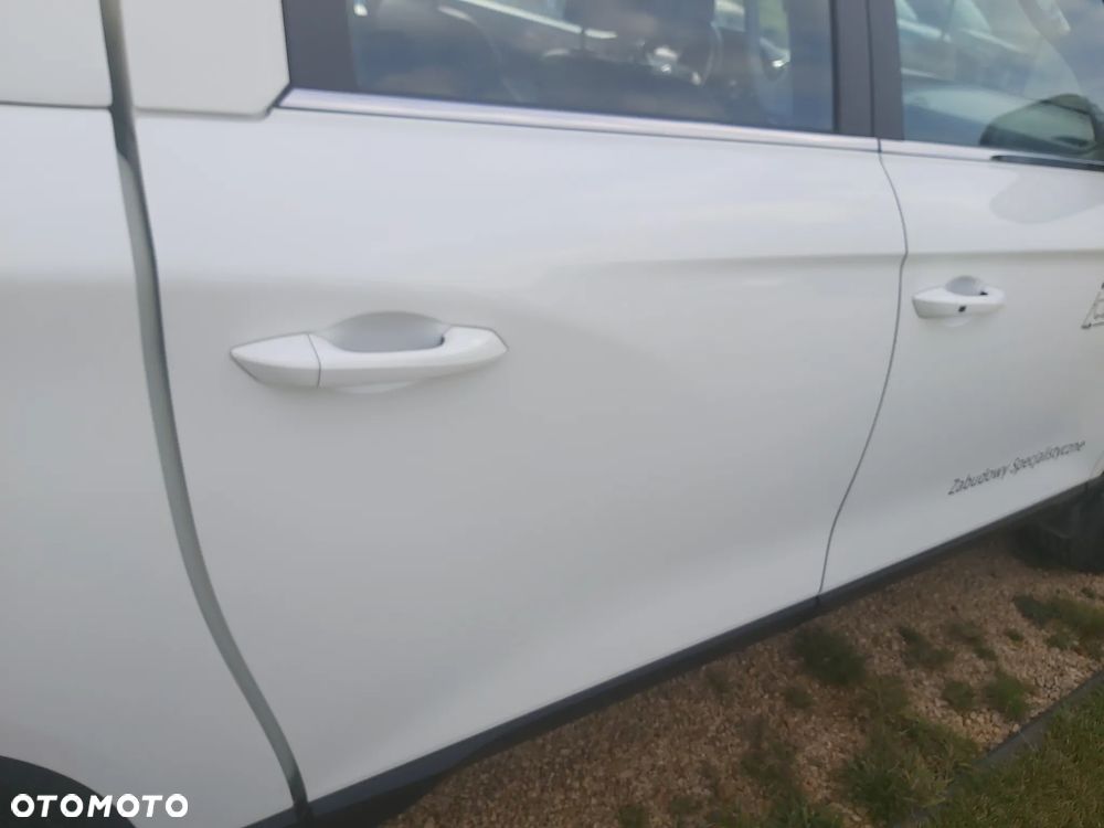 SsangYong/KGM Musso Grand 2.2 e-XDi Quartz 4WD - 8