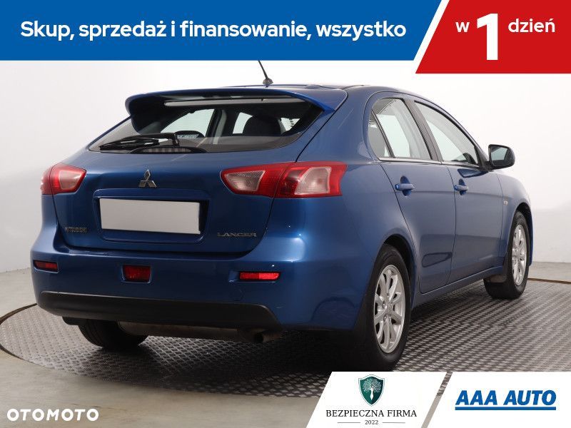 Mitsubishi Lancer - 6