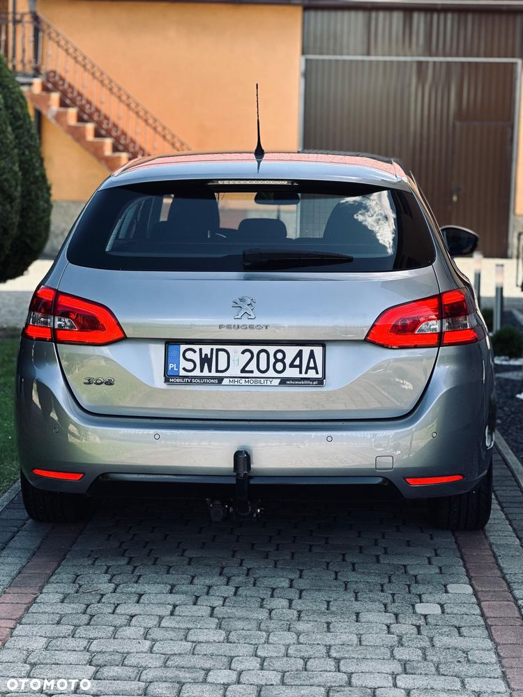 Peugeot 308 1.6 BlueHDi Allure S&S - 5