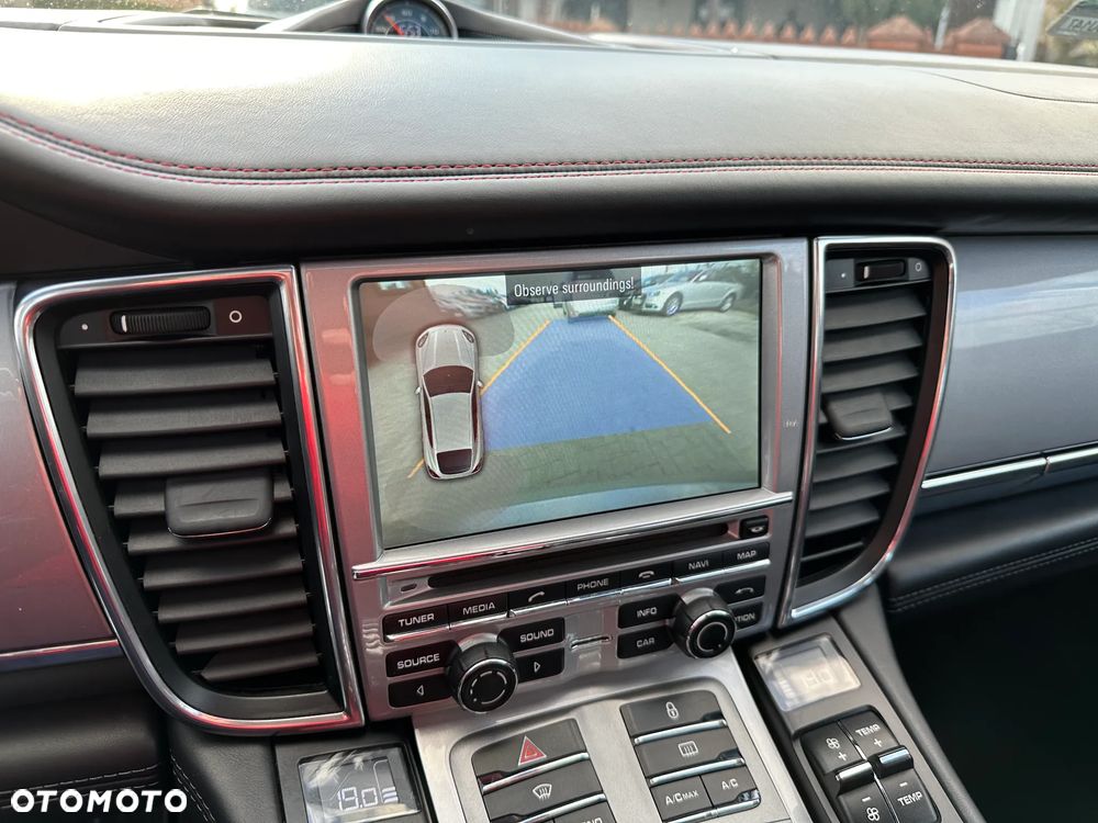 Porsche Panamera GTS - 15