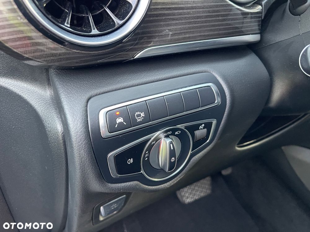 Mercedes-Benz Klasa V 300 d Avantgarde 9G-Tronic (ekstra d³) - 11