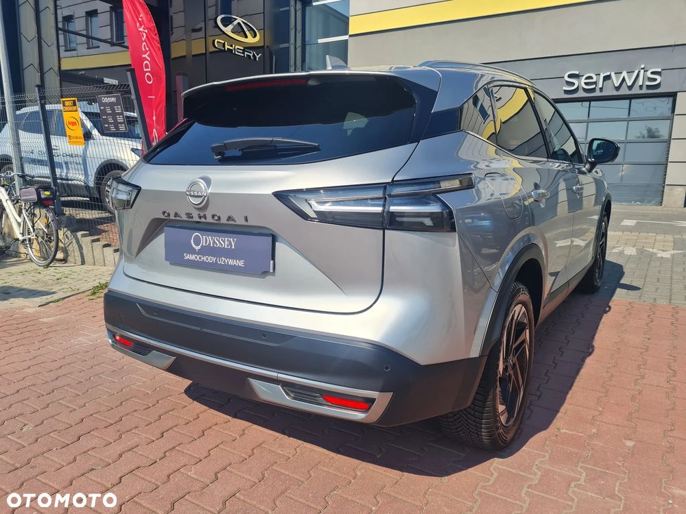Nissan Qashqai 1.3 DIG-T MHEV N-Connecta Xtronic - 3