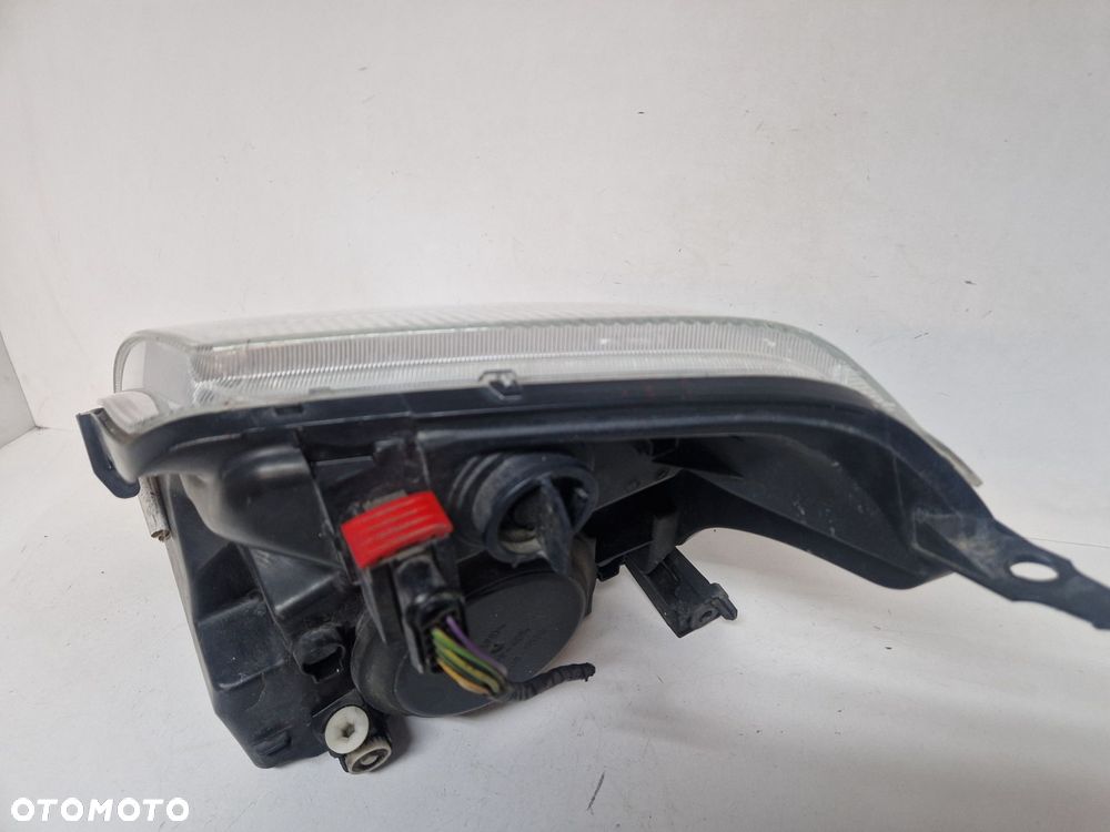 CITROEN C2 LAMPA PRAWA PRZÓD PRZEDNIA EU 9680128180 - 12