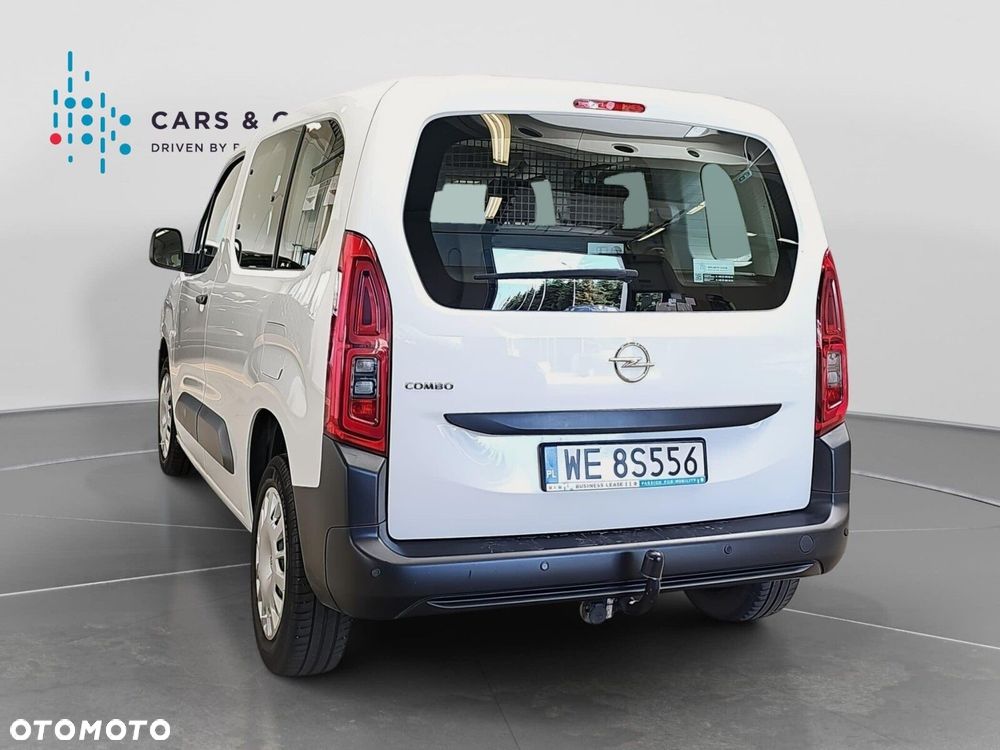 Opel Combo 1.5 DT Edition 102KM - 27