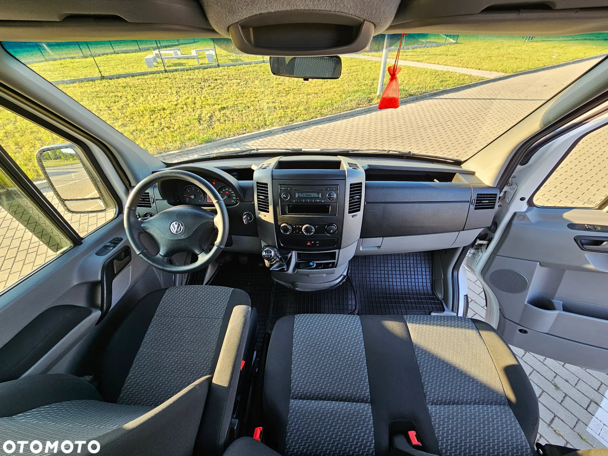 Volkswagen Crafter - 12