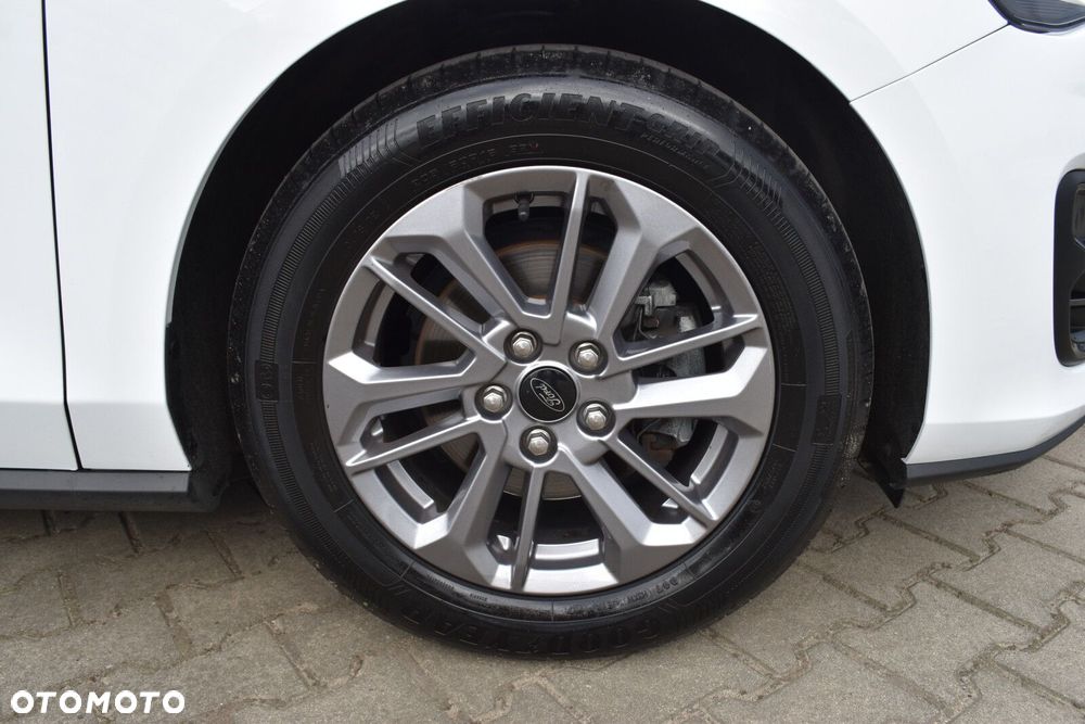 Ford Focus 1.0 EcoBoost Titanium - 36