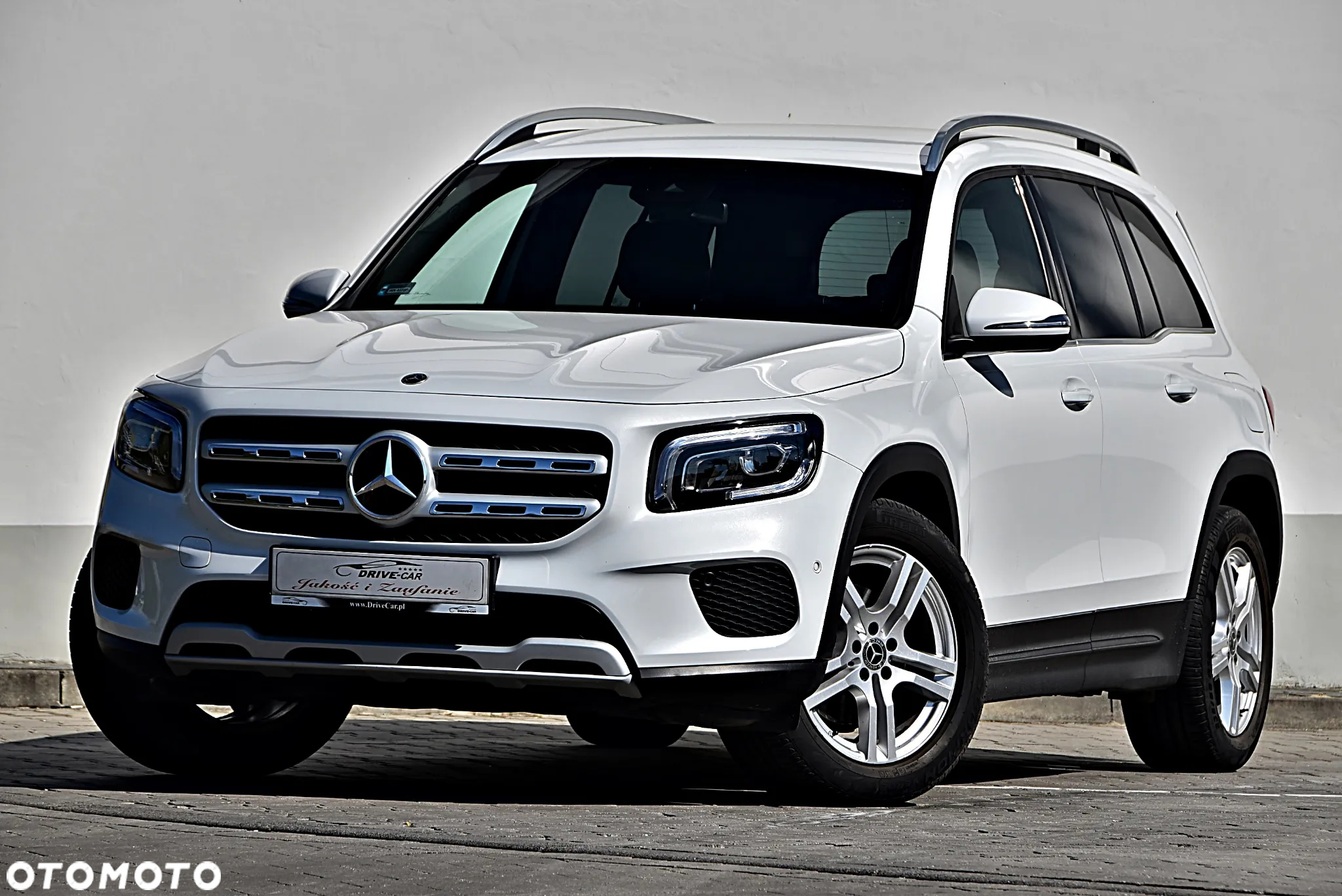 Mercedes-Benz GLB 200 7G-DCT - 2