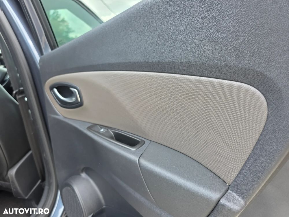 Renault Clio (Energy) TCe 90 Start & Stop INTENS - 20