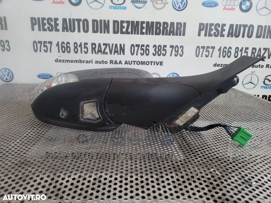 Oglinda Dreapta Volvo V70 Cu Lumina Ambientala Si Pliere Electrica An 2007-2016 Mic Defect - 5