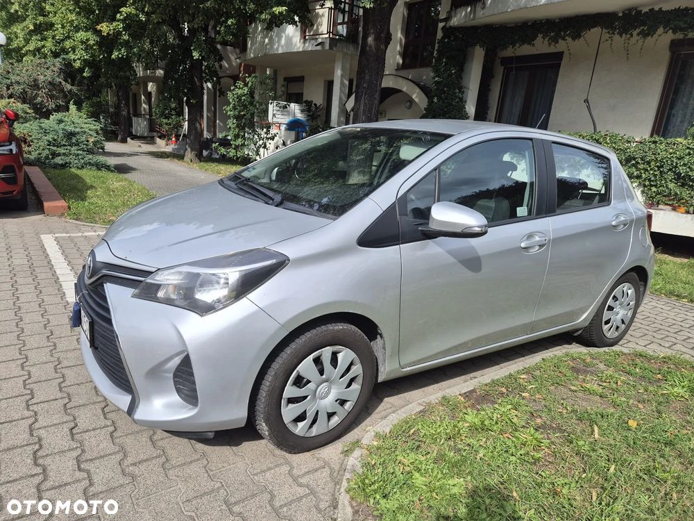 Toyota Yaris 1.0 Active EU6 - 7