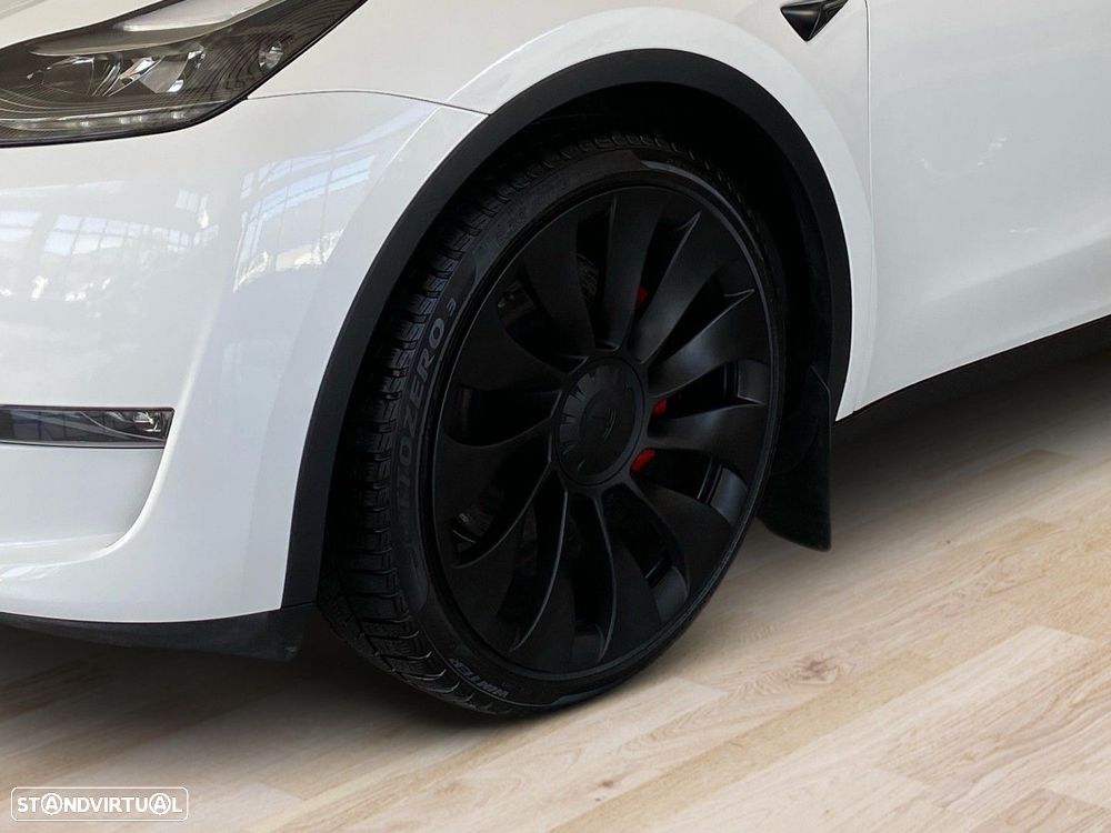 Tesla Model Y Performance Tração Integral - 10
