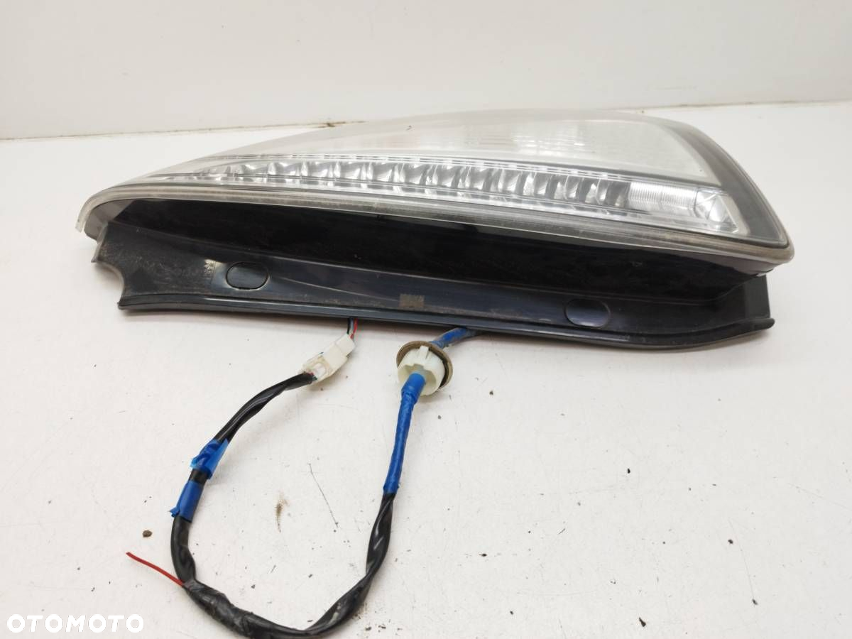LAMPA TYŁ PRAWA LIFT EUROPA MAZDA 5 CR19 - 4