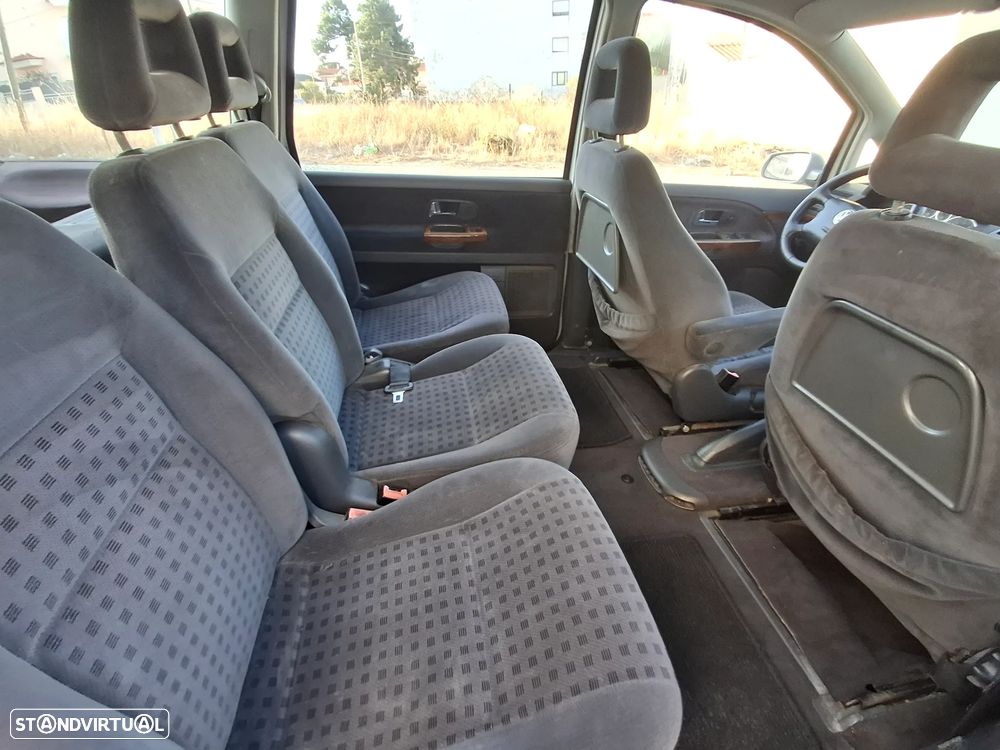 VW Sharan 1.9 TDi Confortline Tip - 10