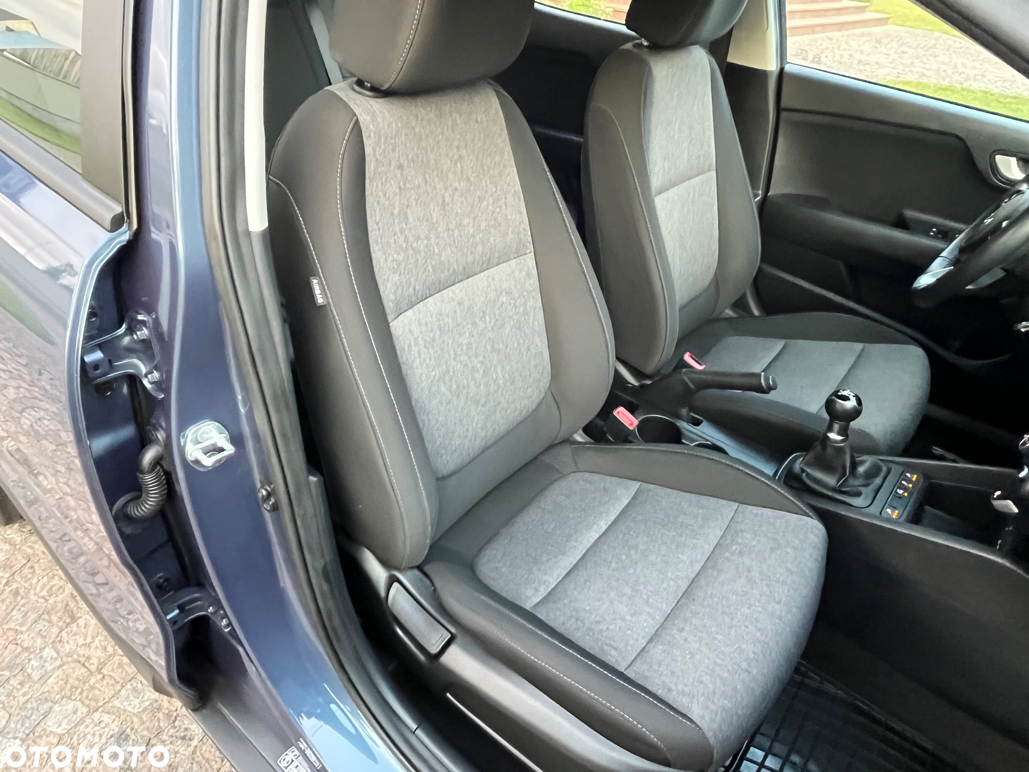 Kia Stonic 1.2 M - 24