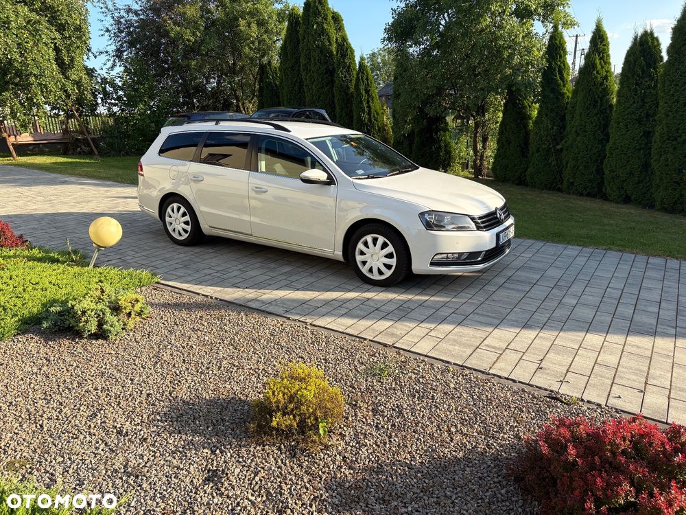 Volkswagen Passat Variant 2.0 Blue TDI SCR Comfortline - 10