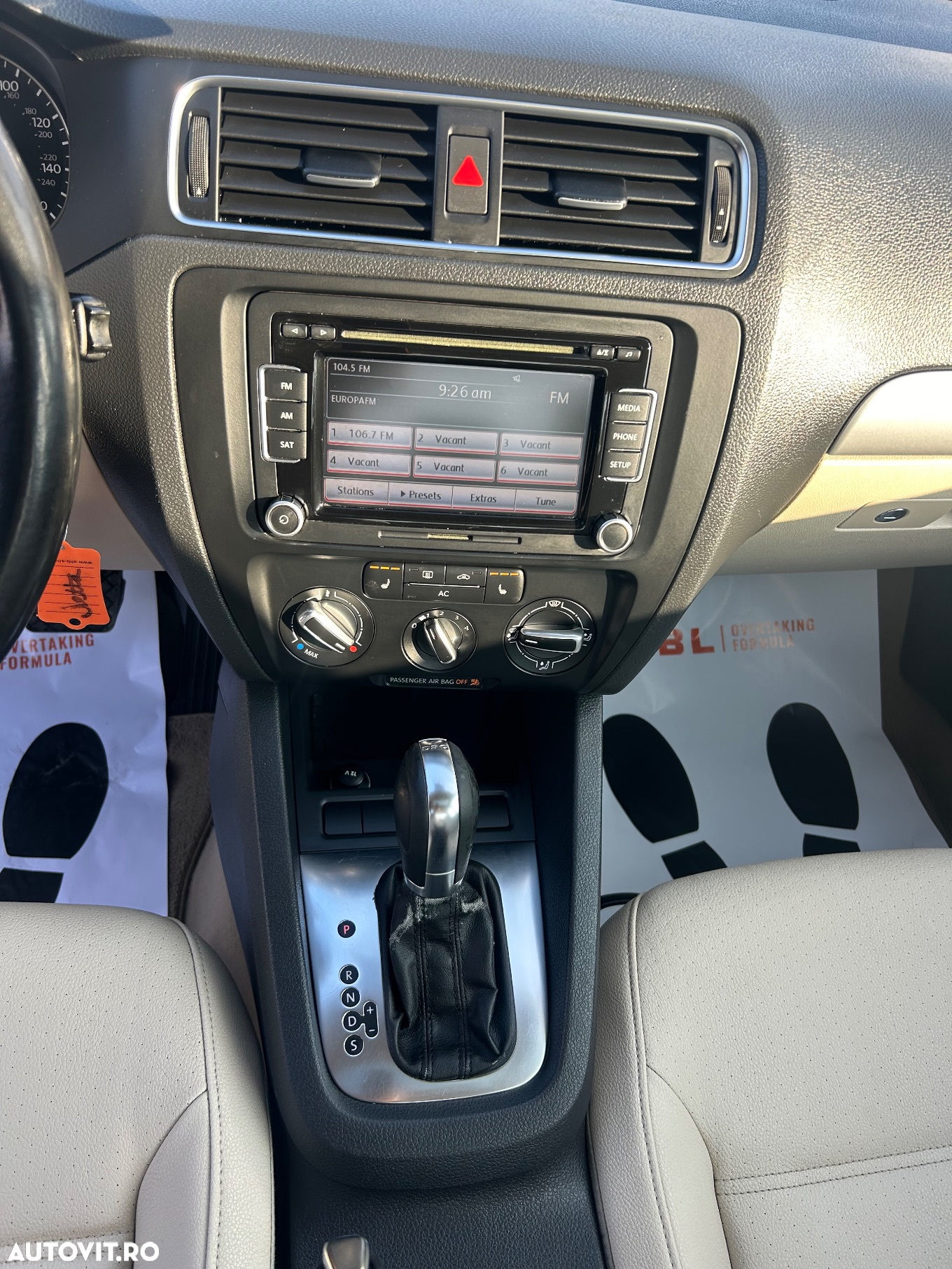 Volkswagen Jetta 2.0 TDI CR DPF DSG Highline - 12