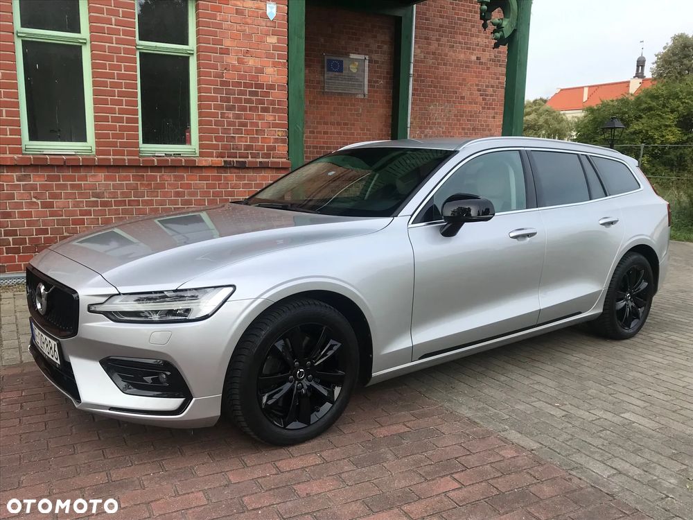 Volvo V60 ver-b4-d-momentum - 7