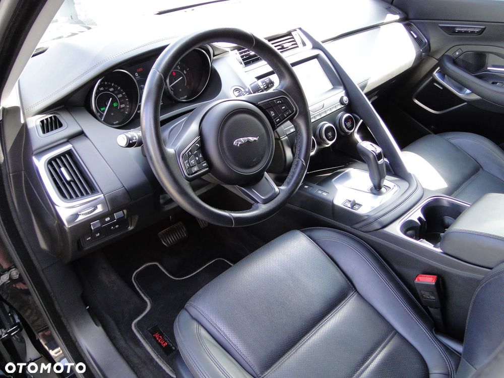 Jaguar E-Pace P250 AWD S - 13