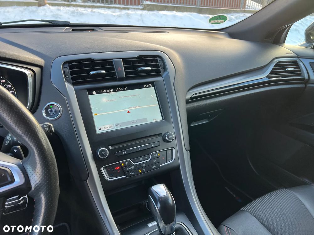 Ford Mondeo 2.0 EcoBoost STart-Stopp Autom ST-Line - 21