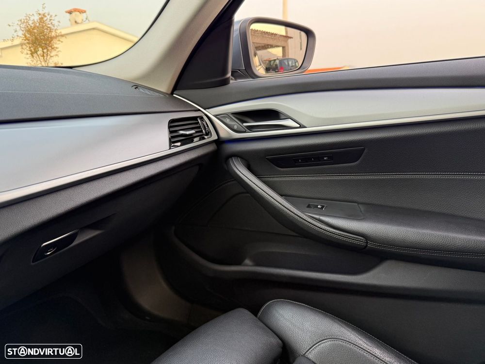 BMW 530 e iPerformance Line Sport - 19