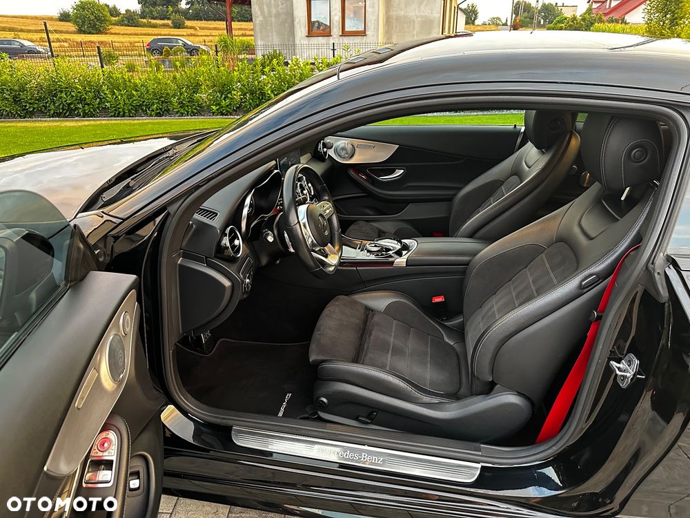 Mercedes-Benz Klasa C 200 9G-TRONIC - 29