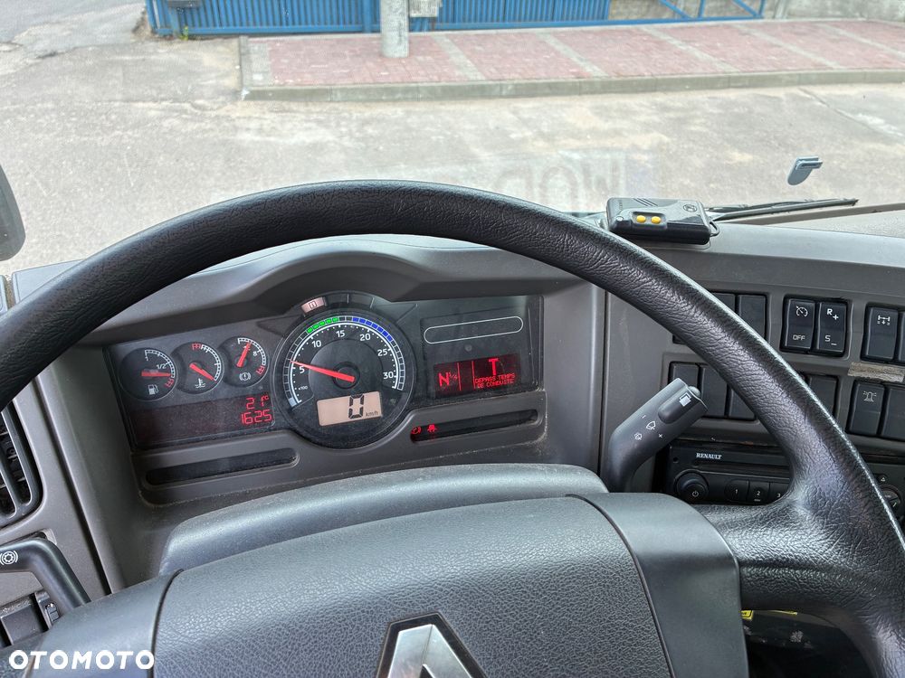 Renault Kerax 4x2 - 11
