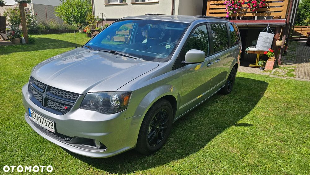 Dodge Grand Caravan 3.6 R/T - 11
