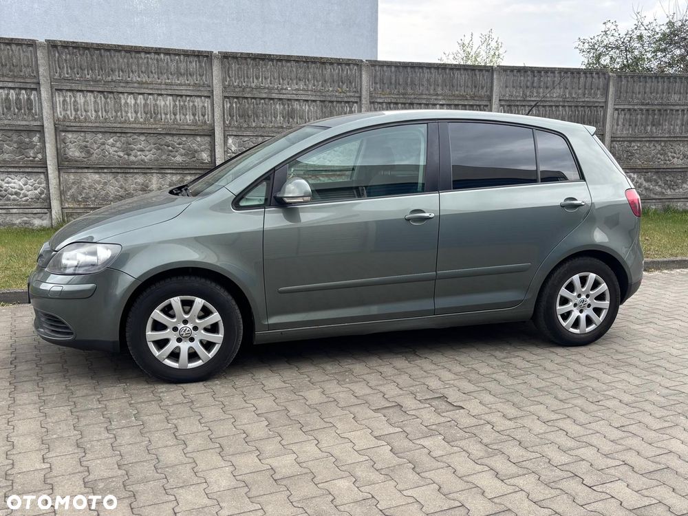 Volkswagen Golf 1.6 FSI Comfortline - 1