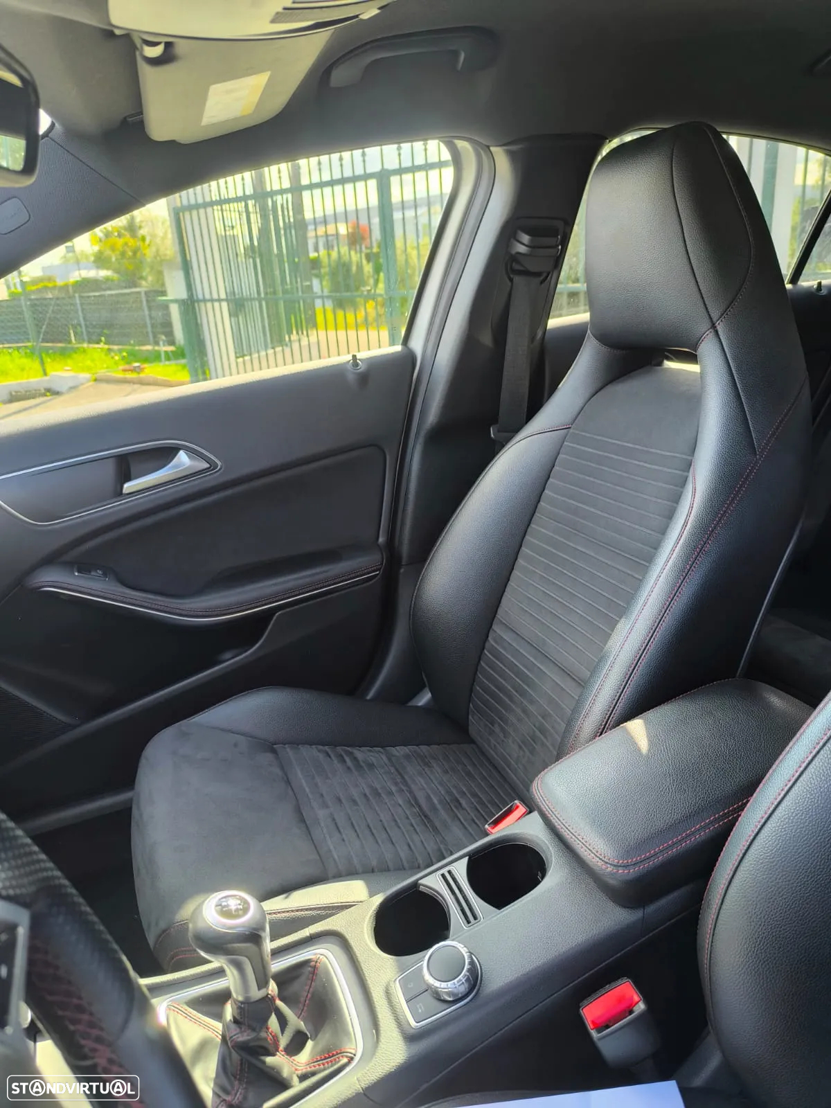 Mercedes-Benz A 180 - 13