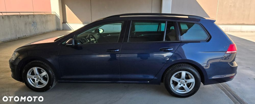 Volkswagen Golf 1.6 TDI BlueMotion Trendline - 17