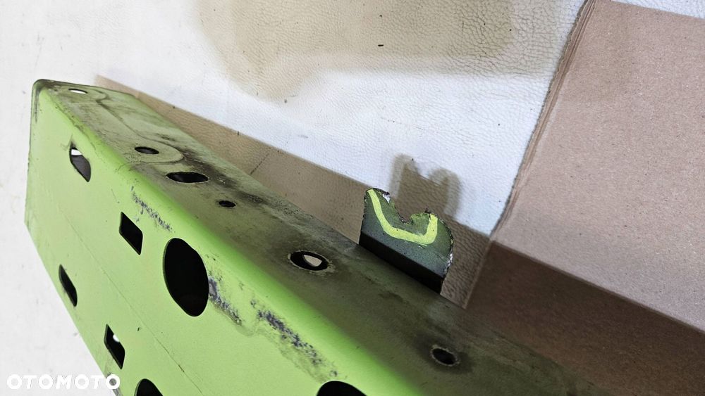 belka wzmocnienie dodge challenger przód przedni - 11