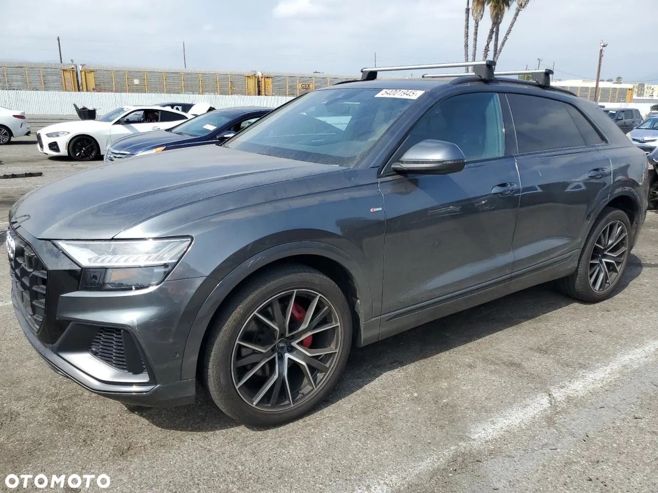 Audi Q8 55 TFSI quattro tiptronic - 1