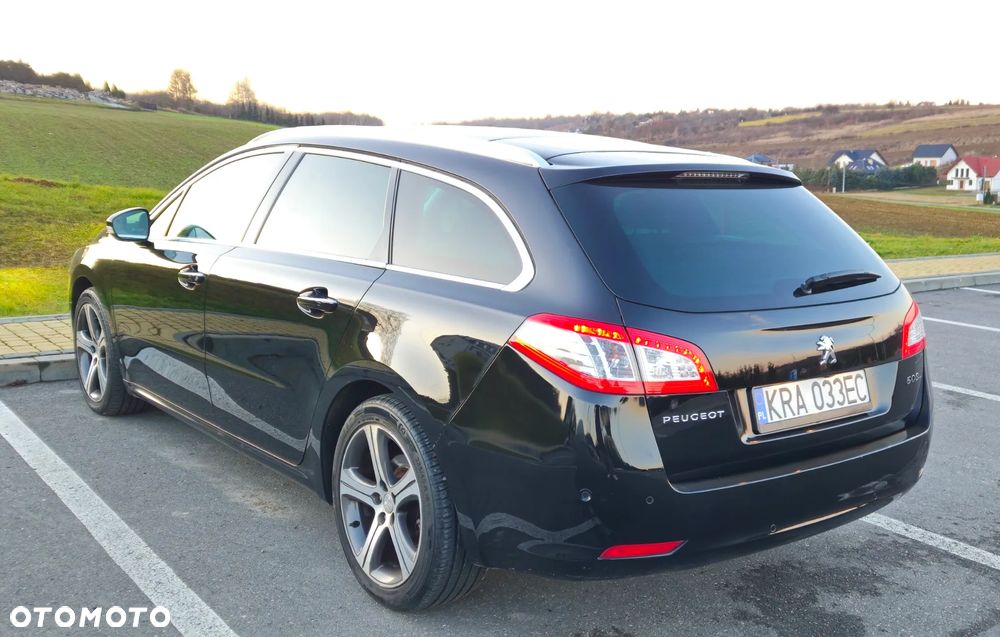 Peugeot 508 SW BlueHDi FAP 180 Automatik Stop&Start Allure - 4