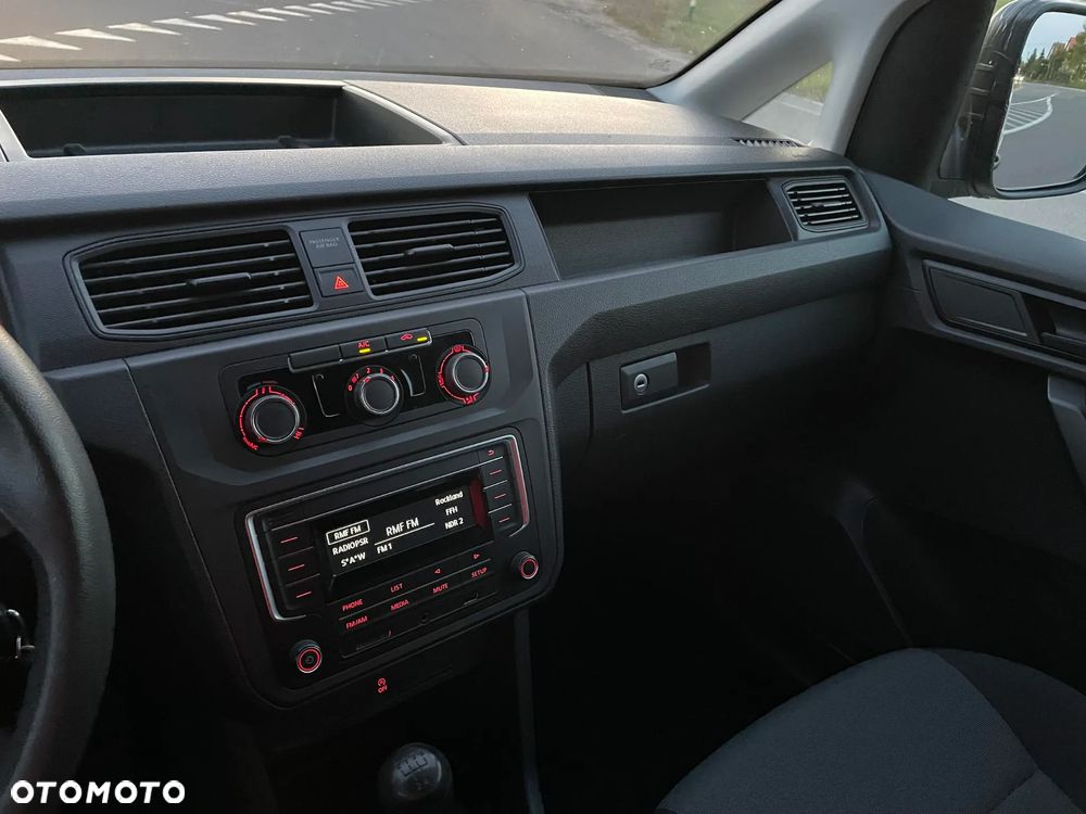 Volkswagen Caddy - 13