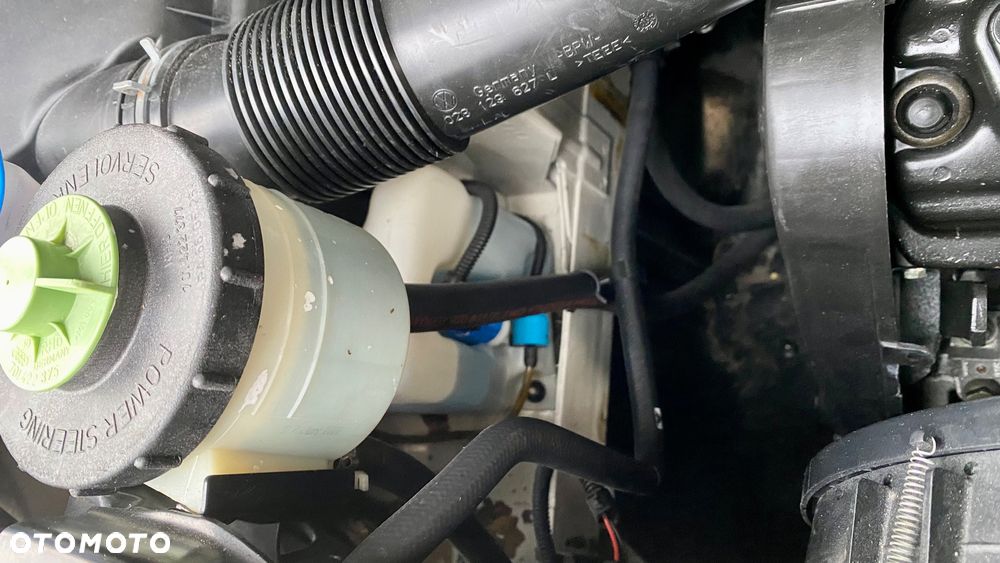 Volkswagen Transporter - 25