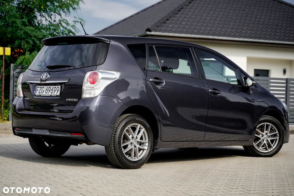 Toyota Verso 1.6 D-4D 7-Sitzer Start/Stop Skyview Edition - 6