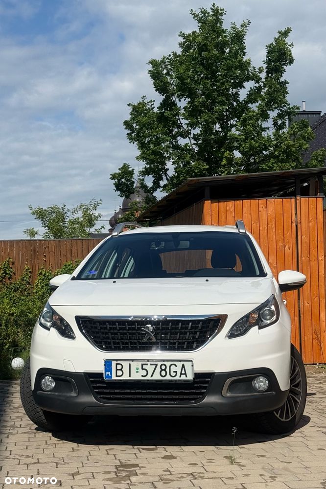 Peugeot 2008 1.2 Pure Tech Active - 5